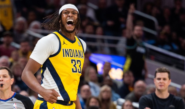 开云官方-ESPN：特纳与大洛上赛季数据几乎持平，而特纳新合同是大洛的三倍