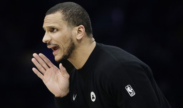 Kaiyun APP-最佳教练概率：马祖拉69%居首 比克斯塔夫39%第二 米奇3%